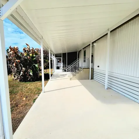 15 Alta Loma Port St Lucie FL 34952