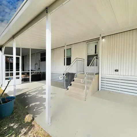 15 Alta Loma Port St Lucie FL 34952