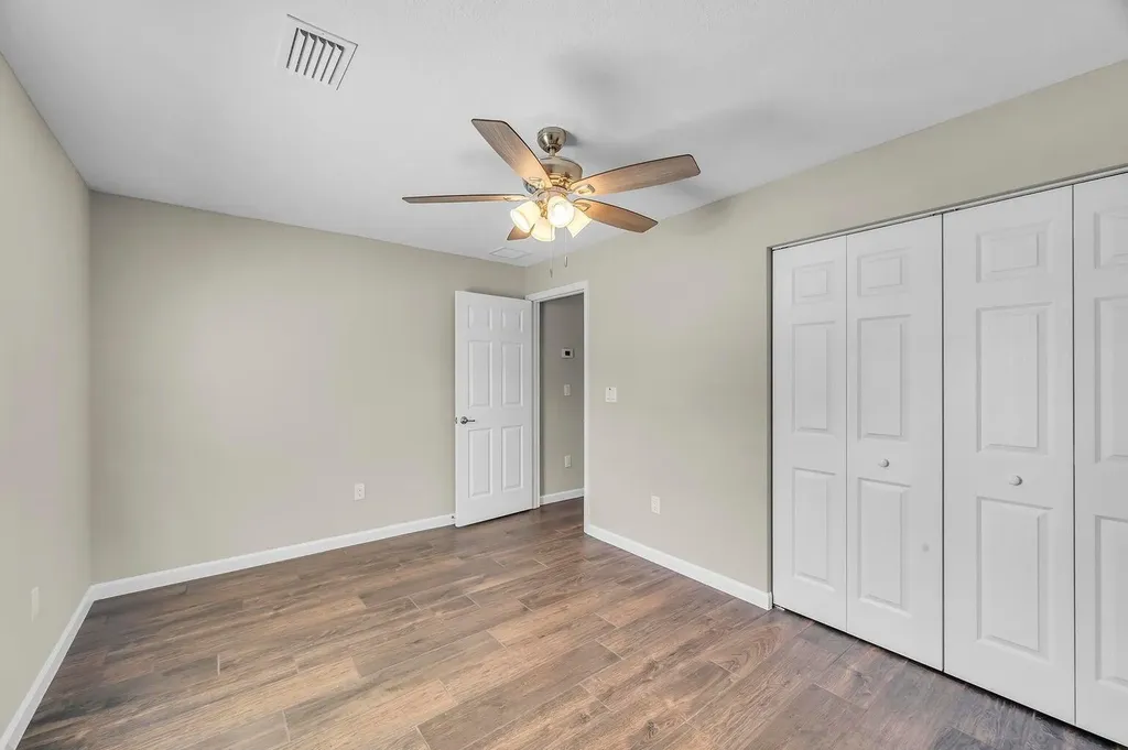 574 NW Bayshore Boulevard Port St Lucie FL 34983
