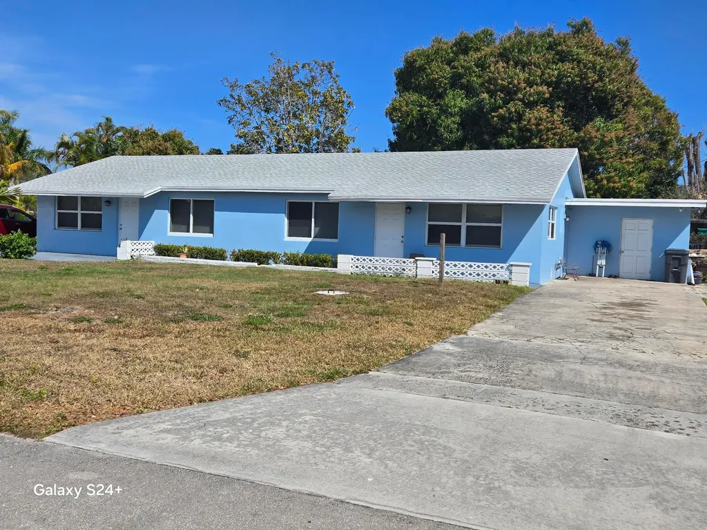 4258 Coconut Road Lake Worth FL 33461