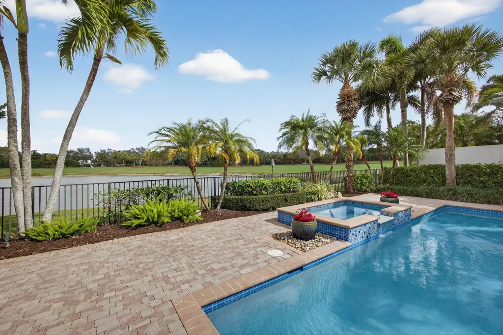 131 Porto Vecchio Way Palm Beach Gardens FL 33418