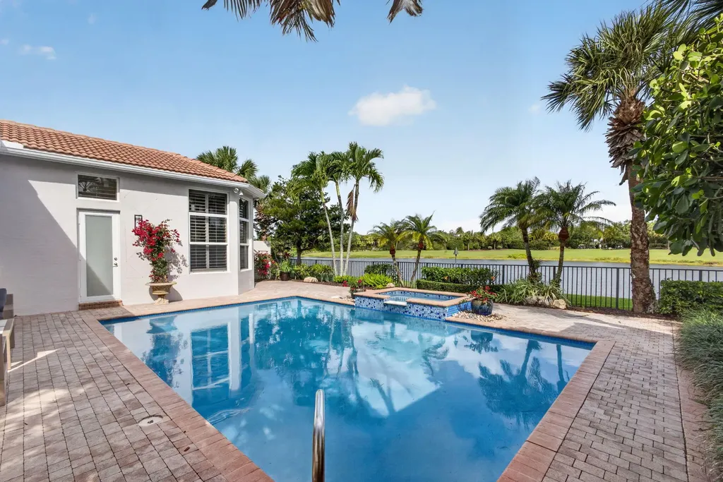 131 Porto Vecchio Way Palm Beach Gardens FL 33418