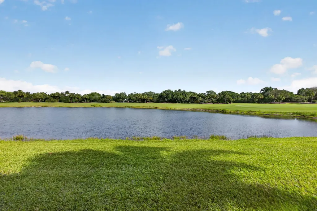 131 Porto Vecchio Way Palm Beach Gardens FL 33418