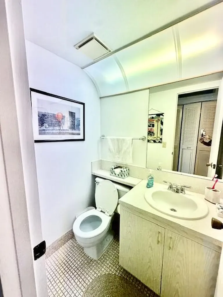 4091 Cornwall E Boca Raton FL 33434