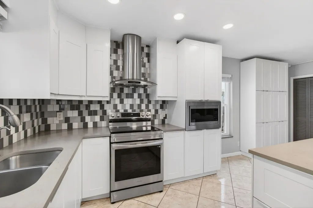 2388 Zeder Avenue Delray Beach FL 33444
