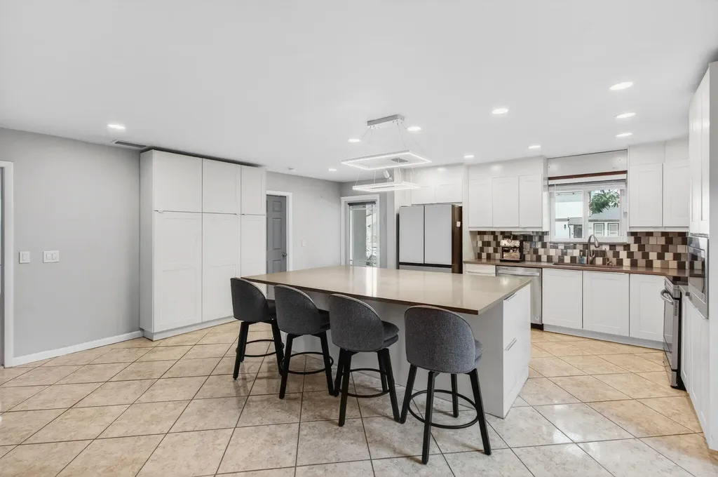 2388 Zeder Avenue Delray Beach FL 33444