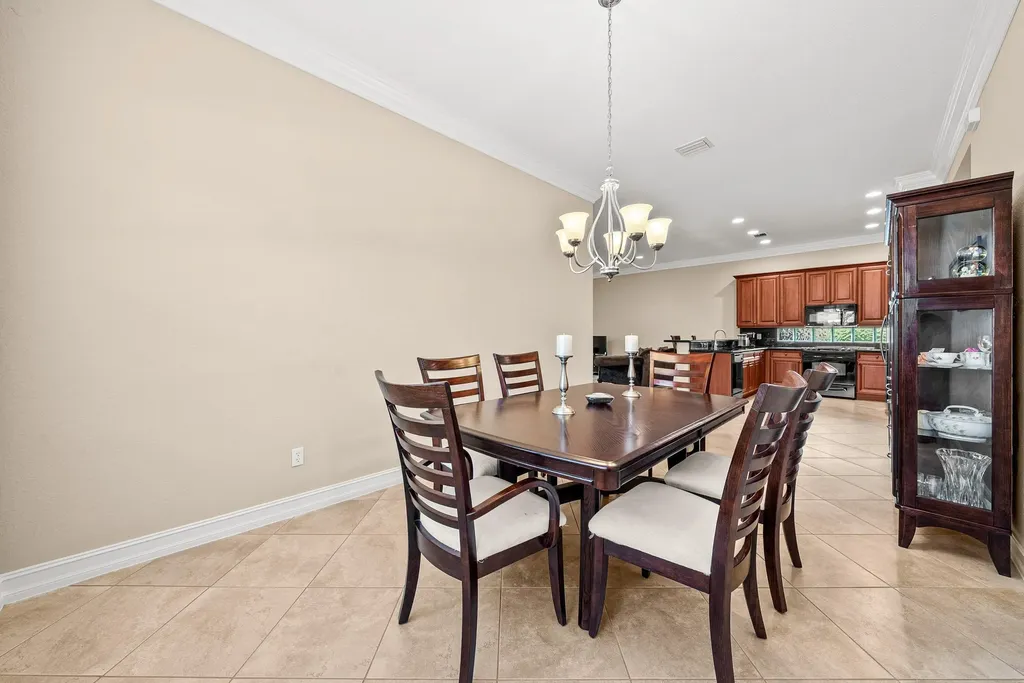 11546 Ponywalk Trail Boynton Beach FL 33473