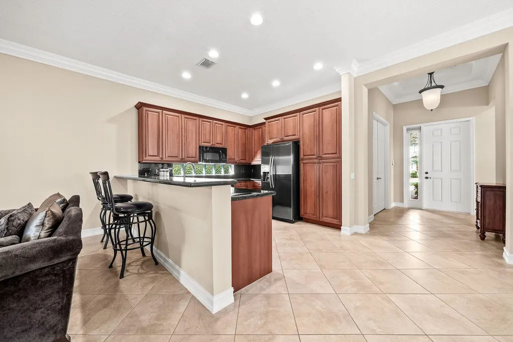11546 Ponywalk Trail Boynton Beach FL 33473