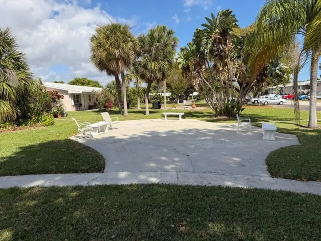 3801 NE 22nd Terrace Lighthouse Point FL 33064