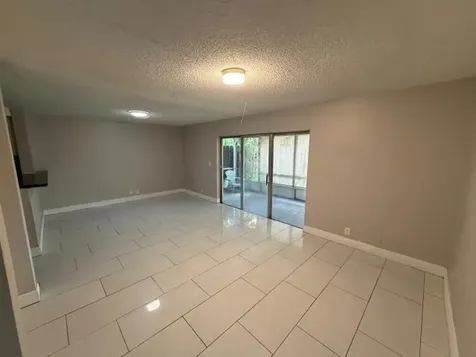 5844 Blueberry Unit 68 Court Lauderhill FL 33313