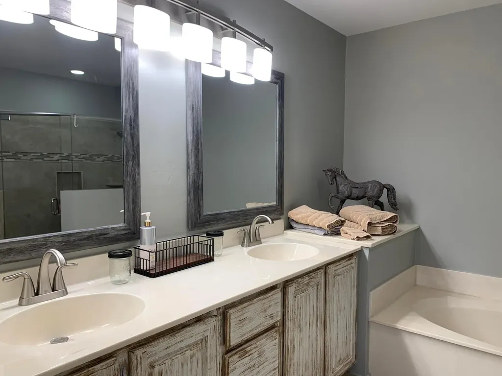 10667 Lake Shore Drive Wellington FL 33414