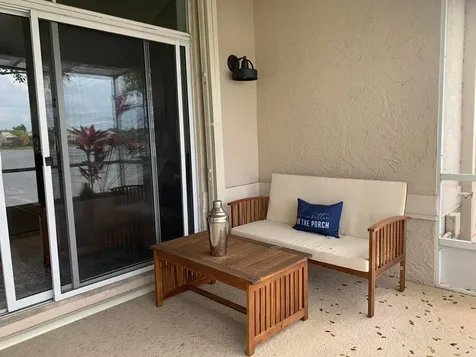 10667 Lake Shore Drive Wellington FL 33414