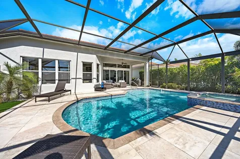 10626 Piazza Fontana West Palm Beach FL 33412