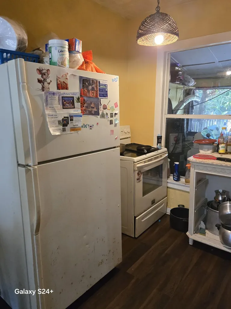 606 S Pine Street Lake Worth FL 33460