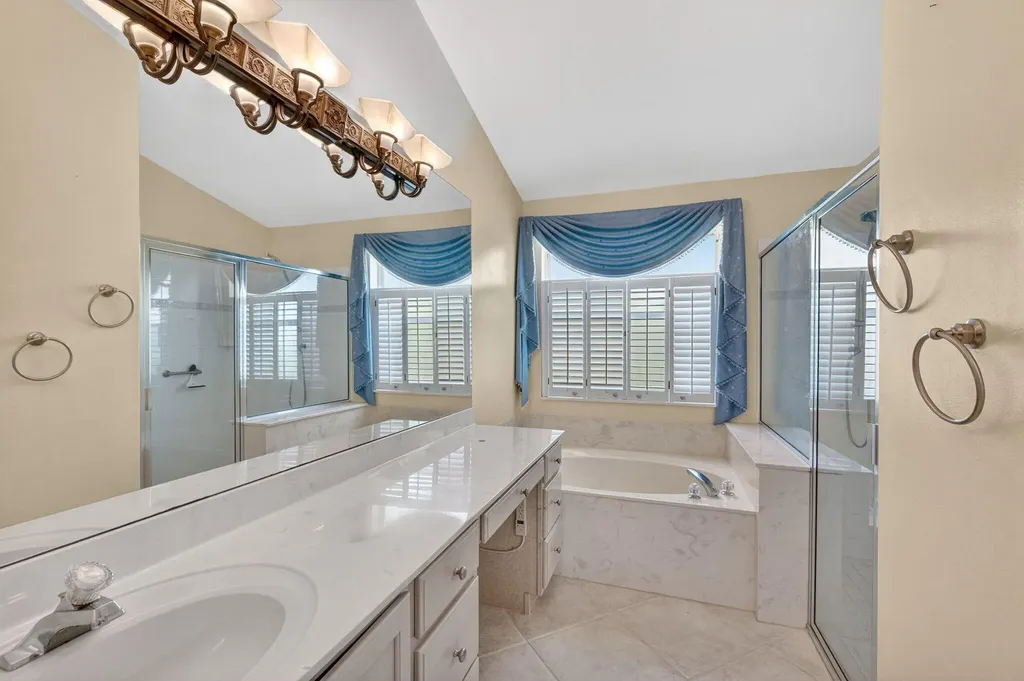 7423 Brunswick Circle Boynton Beach FL 33472