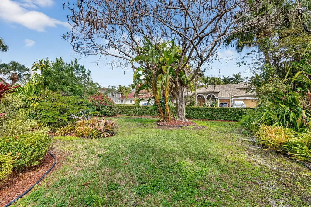 7423 Brunswick Circle Boynton Beach FL 33472