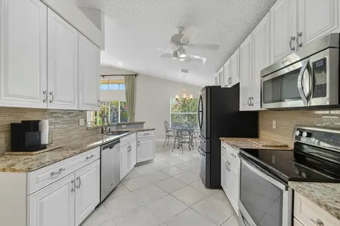 7423 Brunswick Circle Boynton Beach FL 33472