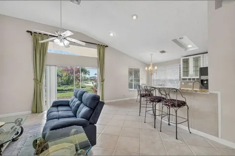 7423 Brunswick Circle Boynton Beach FL 33472