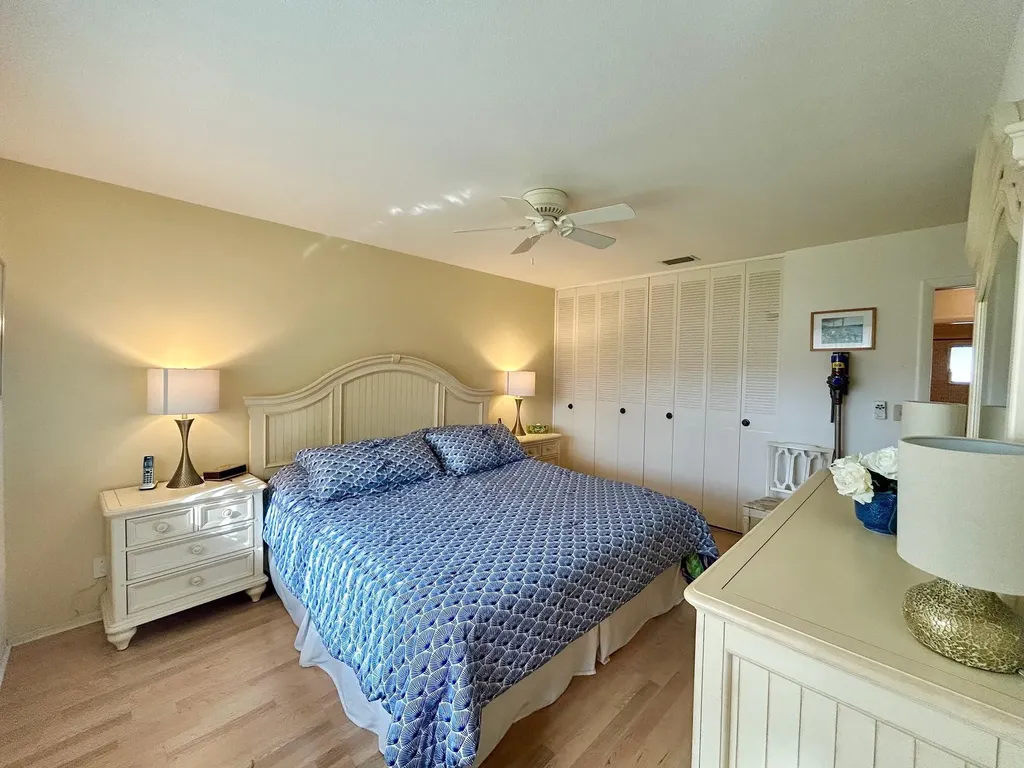 2990 Crosley Drive E West Palm Beach FL 33415