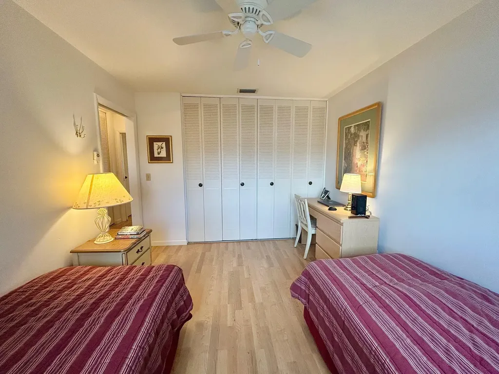 2990 Crosley Drive E West Palm Beach FL 33415
