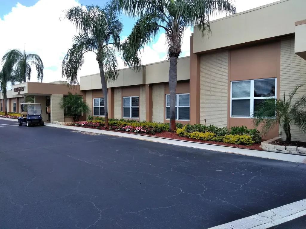 2990 Crosley Drive E West Palm Beach FL 33415