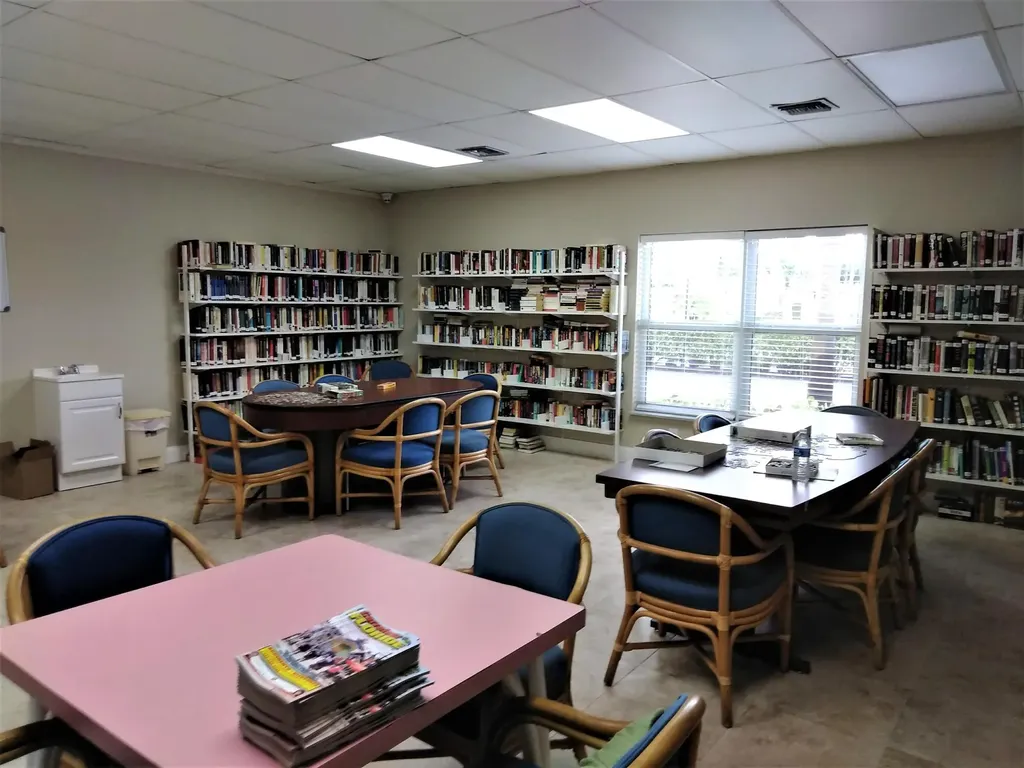 2990 Crosley Drive E West Palm Beach FL 33415