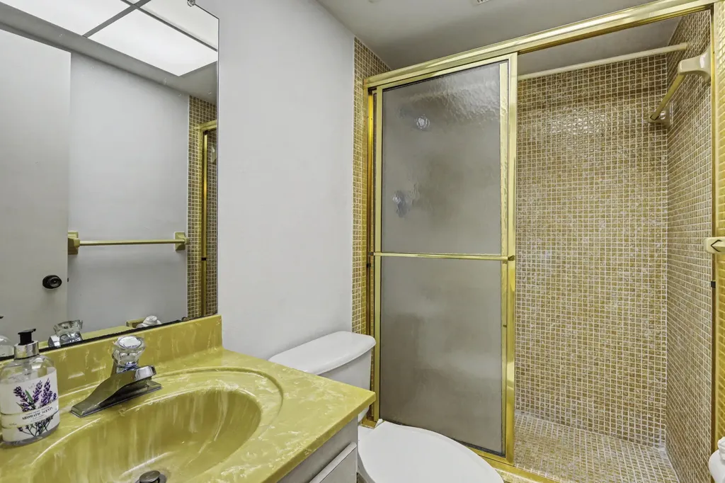 22805 SW 66th Avenue Boca Raton FL 33428