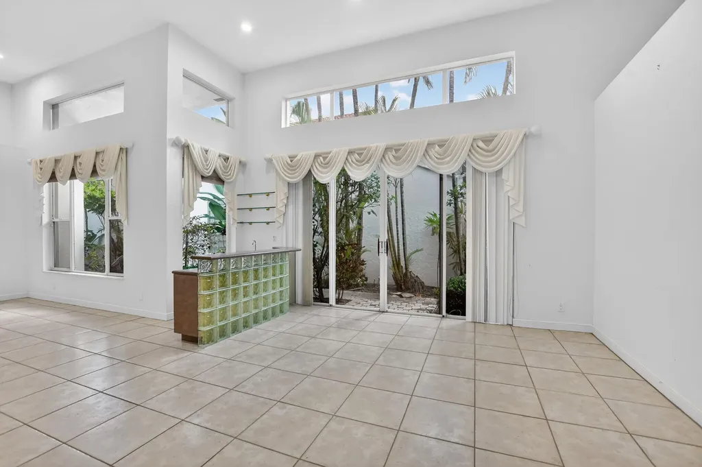2107 NW 62nd Drive Boca Raton FL 33496
