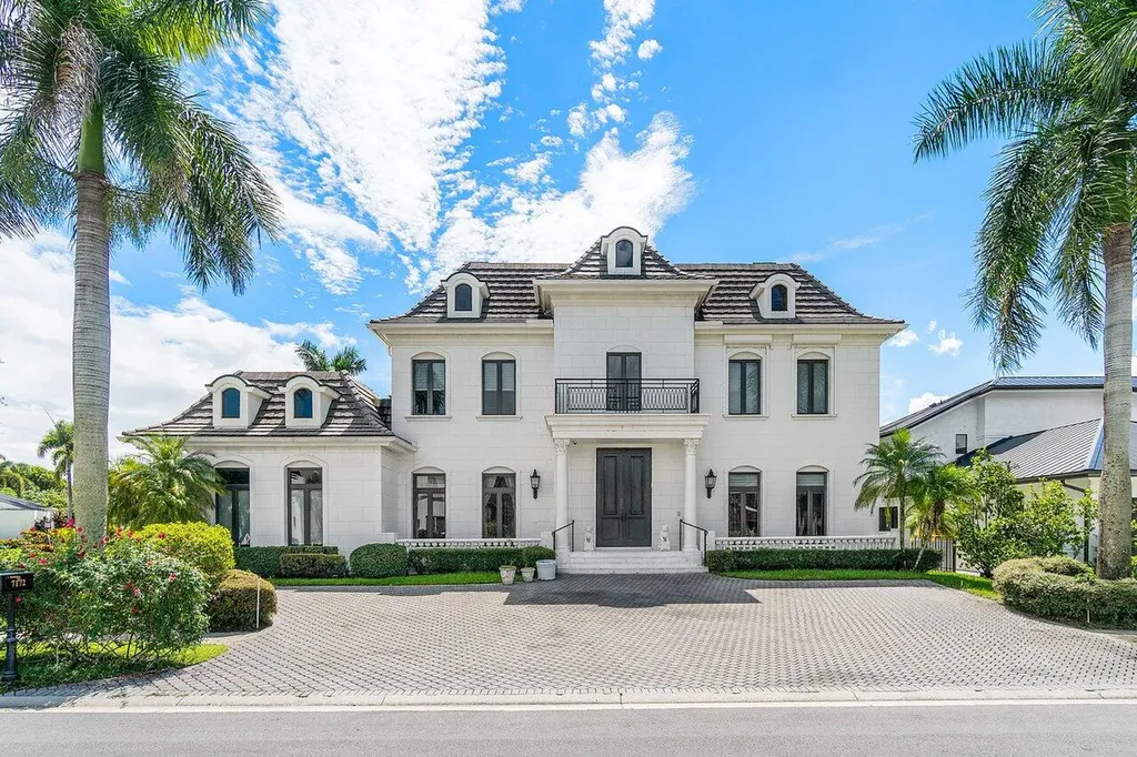 7172 Valencia Drive Boca Raton FL 33433