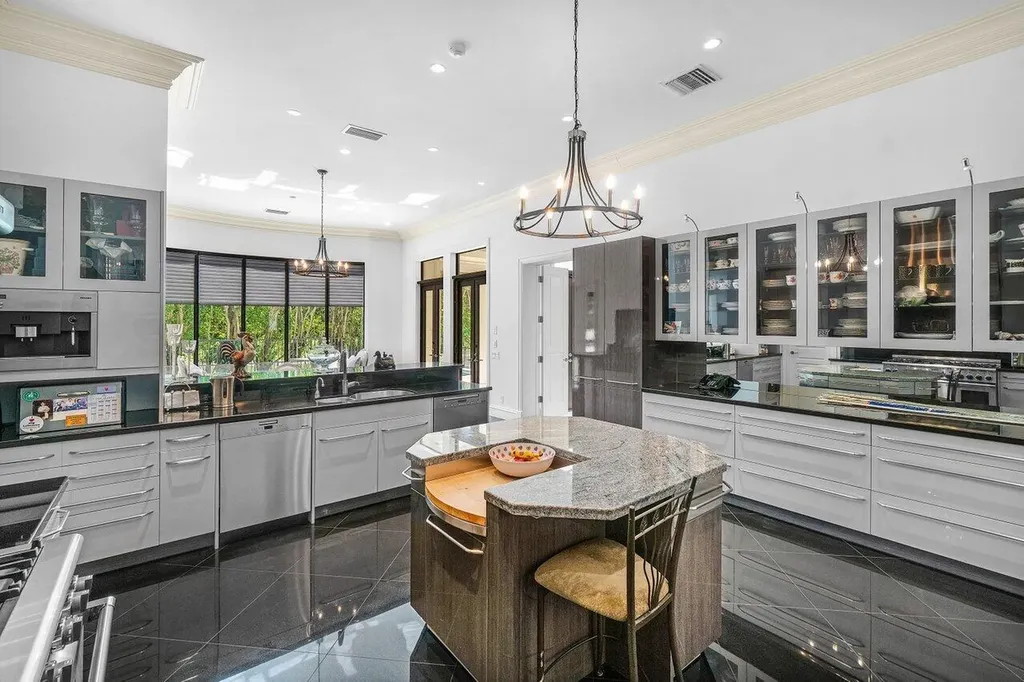 7172 Valencia Drive Boca Raton FL 33433