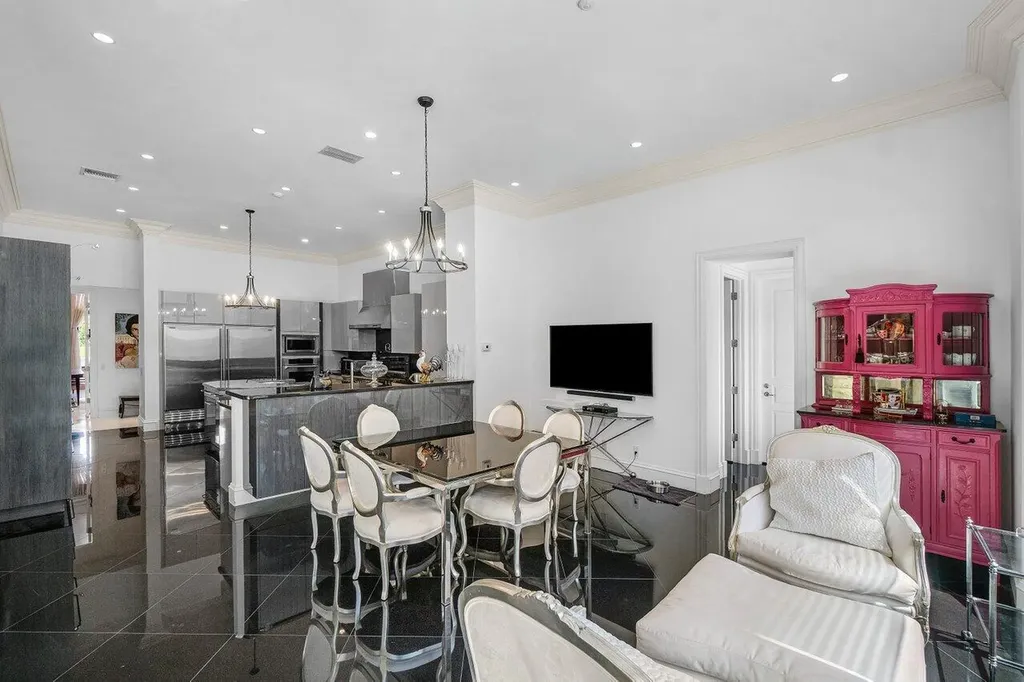 7172 Valencia Drive Boca Raton FL 33433