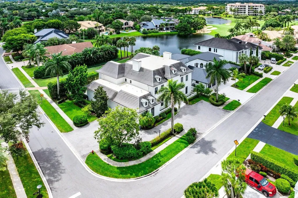 7172 Valencia Drive Boca Raton FL 33433