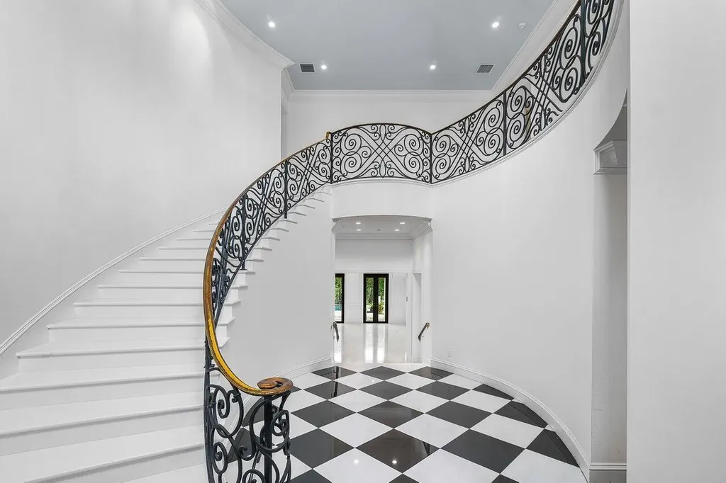 7172 Valencia Drive Boca Raton FL 33433