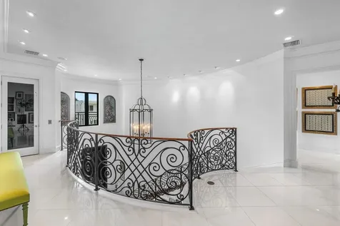 7172 Valencia Drive Boca Raton FL 33433