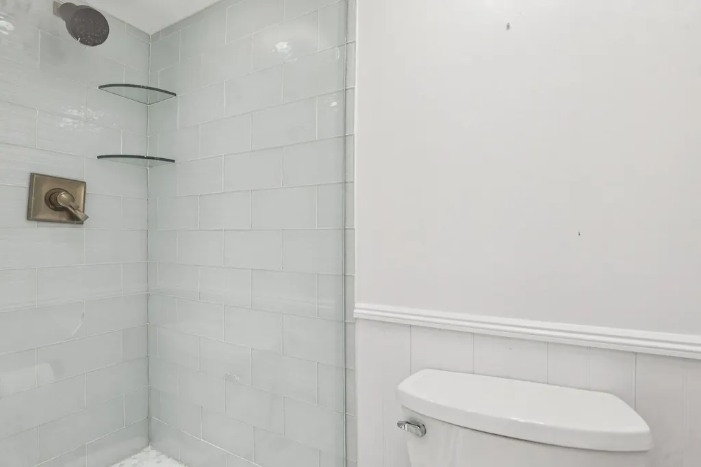 2911 SW 22nd Circle Delray Beach FL 33445