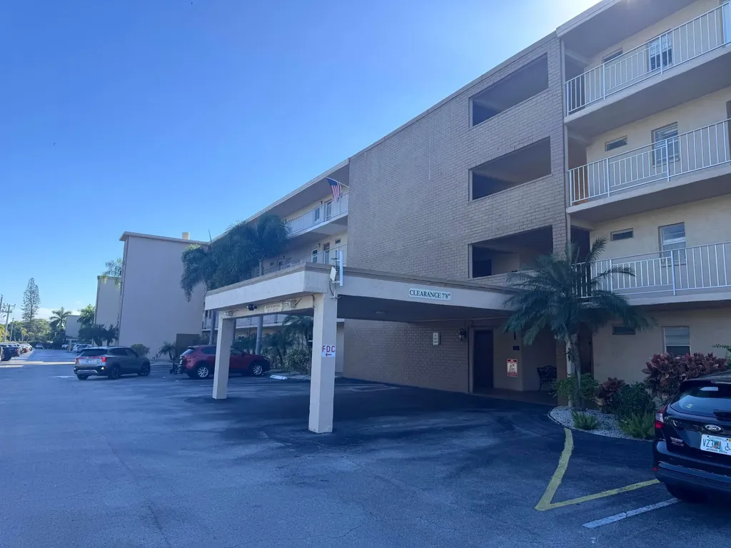 300 NE 26th Avenue Boynton Beach FL 33435