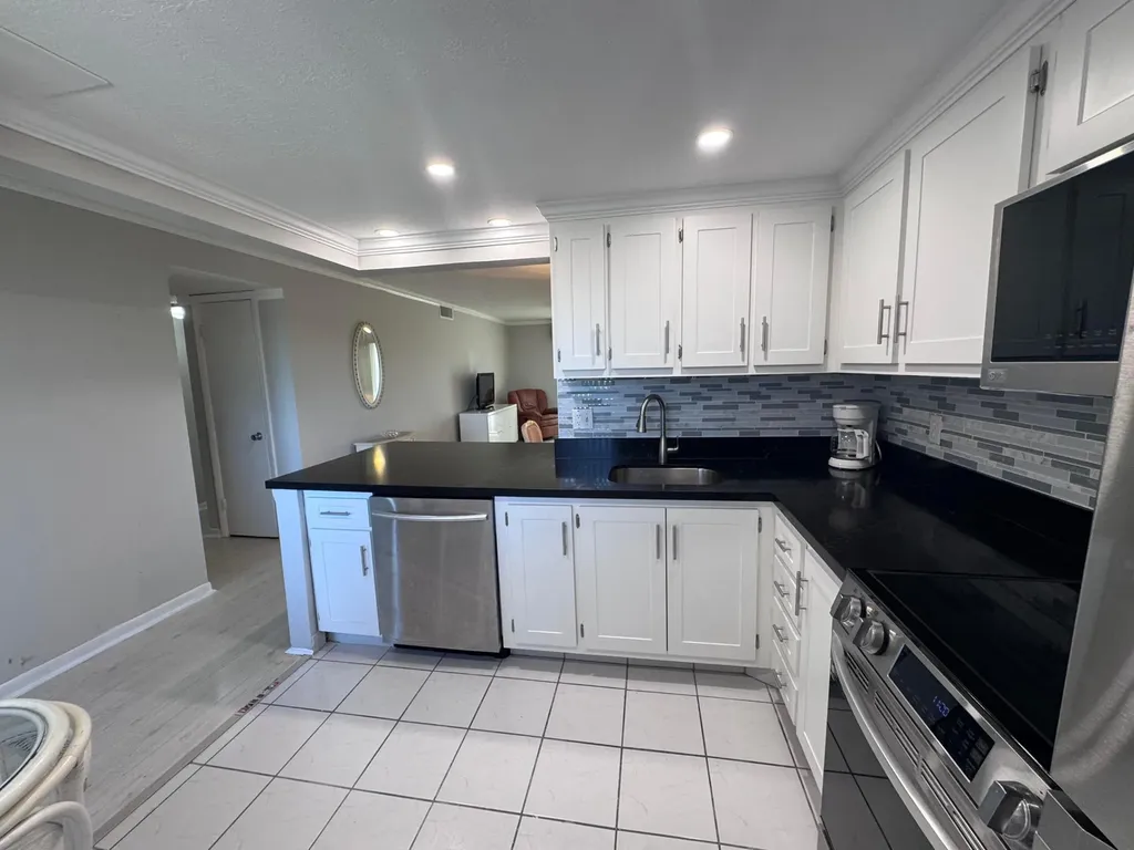 300 NE 26th Avenue Boynton Beach FL 33435