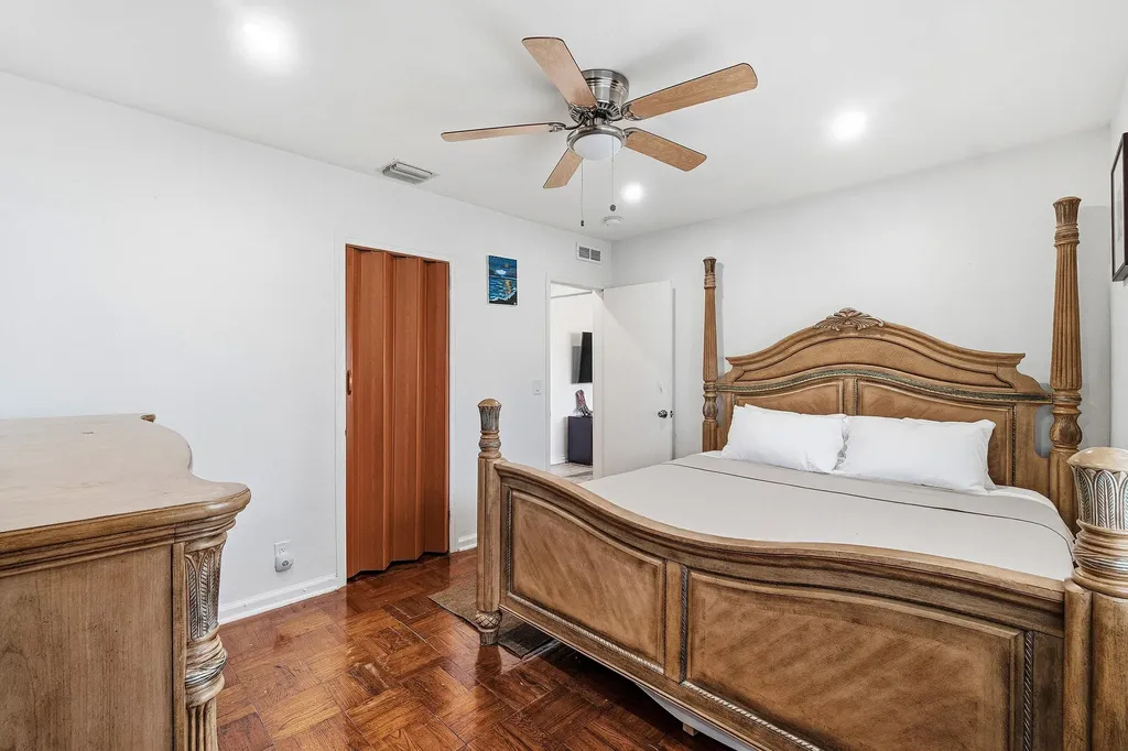 930 43rd Street West Palm Beach FL 33407