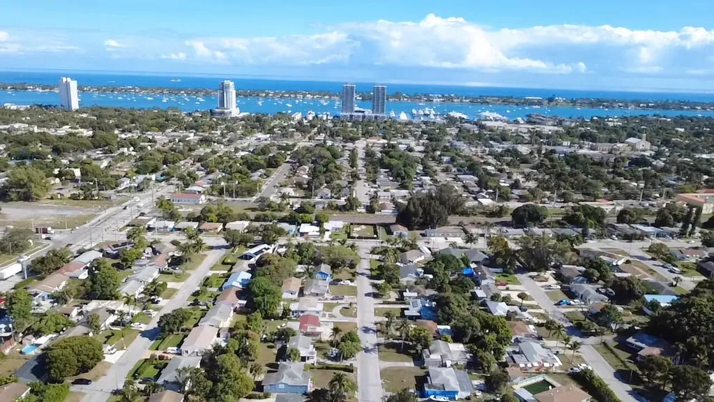 930 43rd Street West Palm Beach FL 33407