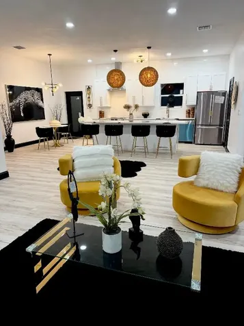 140 SW 6th Avenue South Bay FL 33493