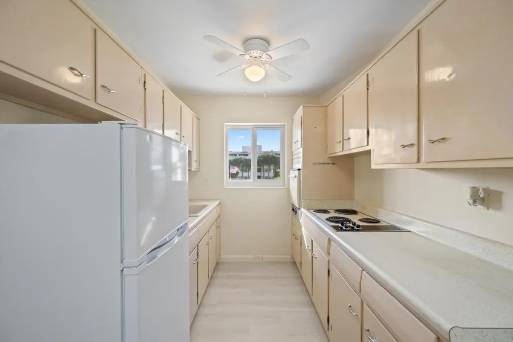 3205 SE 7th Street Pompano Beach FL 33062