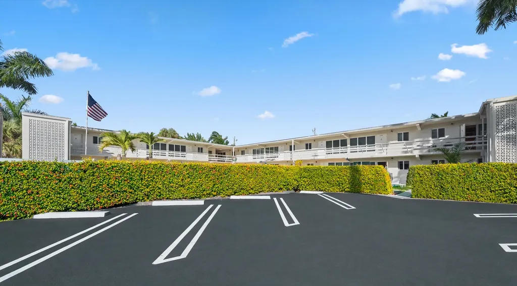 3205 SE 7th Street Pompano Beach FL 33062