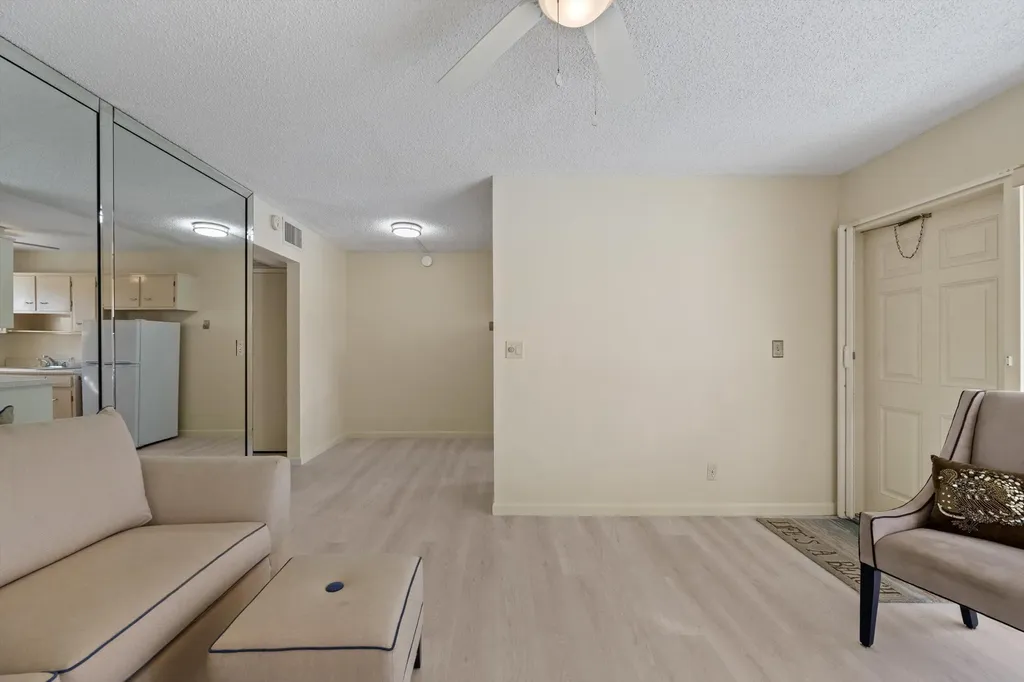 3205 SE 7th Street Pompano Beach FL 33062