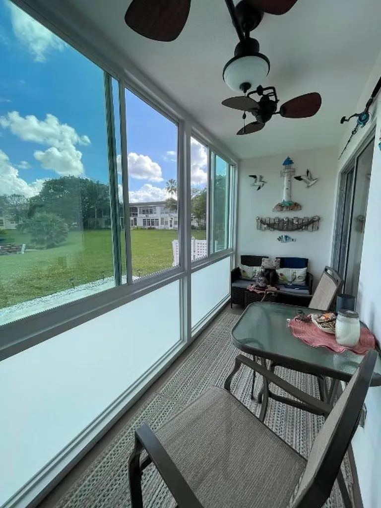 287 Prescott O Deerfield Beach FL 33442