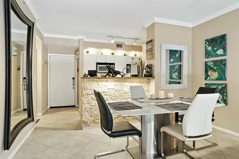 580 S Sapodilla West Palm Beach FL 33401