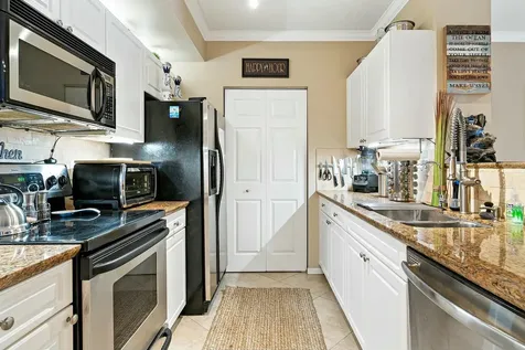 580 S Sapodilla West Palm Beach FL 33401