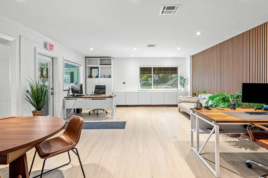 138 N Swinton Avenue Delray Beach FL 33444