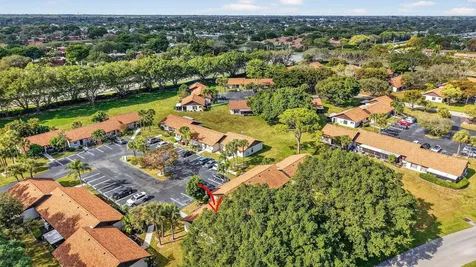 28 Via De Casas Norte Boynton Beach FL 33426