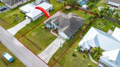 5240 NW Jannebo Street Port St Lucie FL 34986