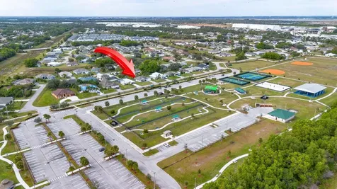 5240 NW Jannebo Street Port St Lucie FL 34986